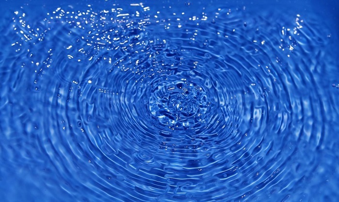 Physicists just discovered a second state of liquid water 